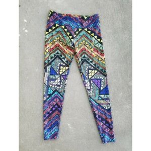 Onzie  Aztec Printed Leggings